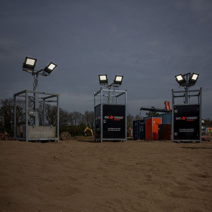 Lichtmasten op een bouwplaats